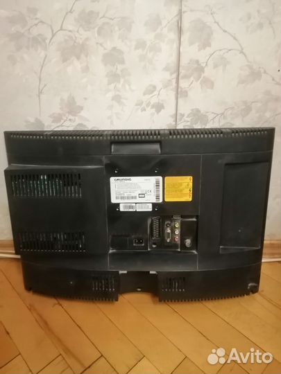Телевизор Grundig GR22 GBH4722