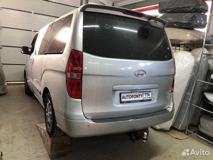 Фаркоп Hyundai H1 Grand Starex под квадрат