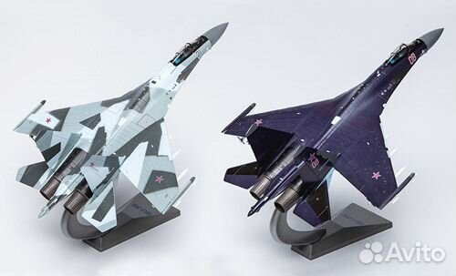 Модель самолета Су-35