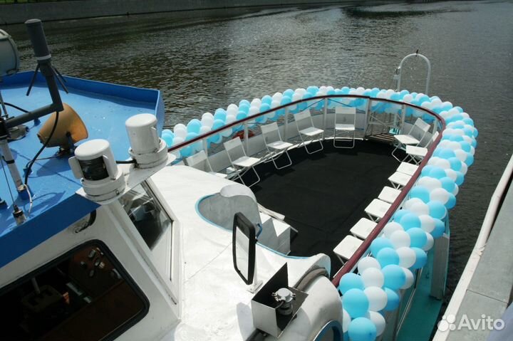 Теплоход пассажирский 