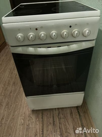 Электроплита с духовкой бу
