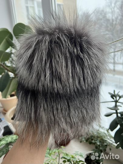 Шапка меховая зимняя женская чернобурка