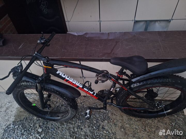 Велосипед фэтбайк