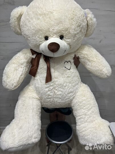 Большие плюшевые медведи