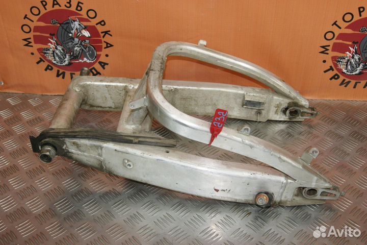 Маятник Honda CBR900RR, 919, SC33