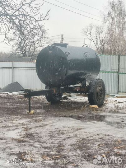 Бочка три куба с насосом