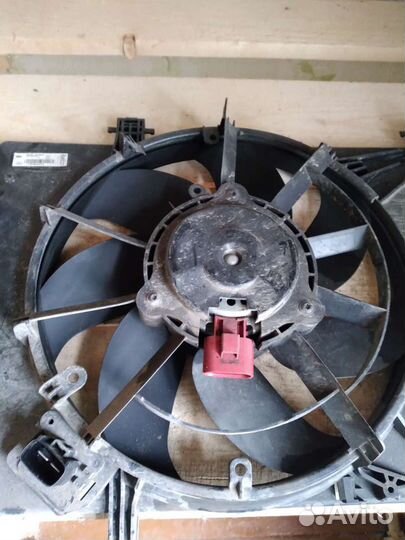 Вентилятор охлаждения Ford Fiesta