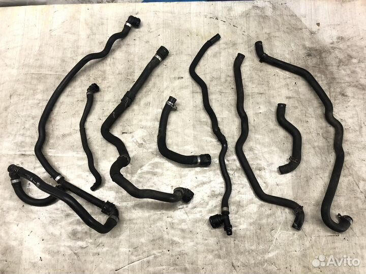 Патрубки системы охлаждения на BMW X6 M