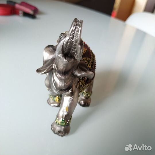 Статуэтка слон в восточном стиле