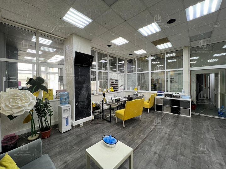 Продам помещение свободного назначения, 158.6 м²