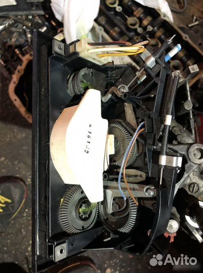 Блок упр печкой Passat B4 дефект крепления троса