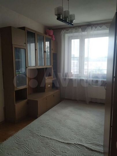 2-к. квартира, 100 м², 4/9 эт.