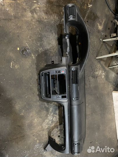 Торпедо в сборе панель volkswagen passat b5