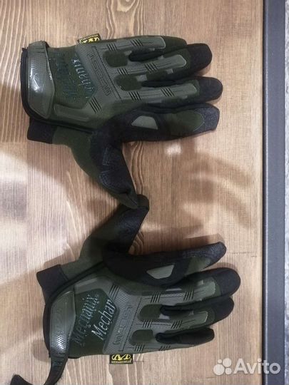Перчатки тактические
