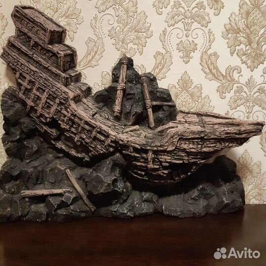 Атрибутика для аквариума