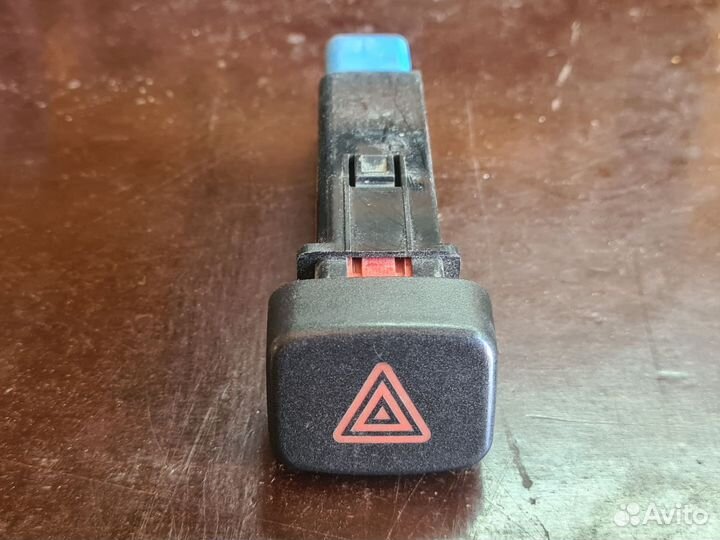Кнопка Chery Fora a21