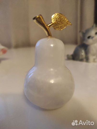 Груша. Сувенир. Оникс