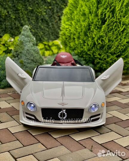Детский электромобиль Bentley EXP 12