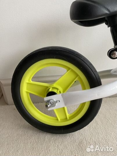 Новый.Беговел bywin RunTide 100