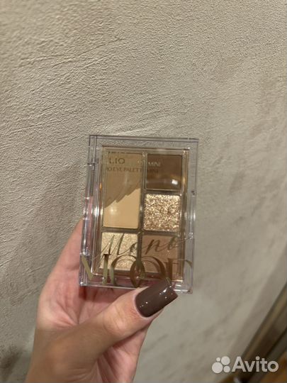 Тени для век clio