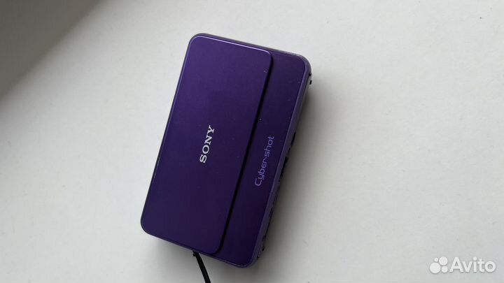 Цифровой фотоаппарат Sony Cybershot