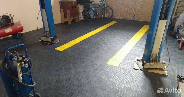 Модульная плитка пвх в спорт зал