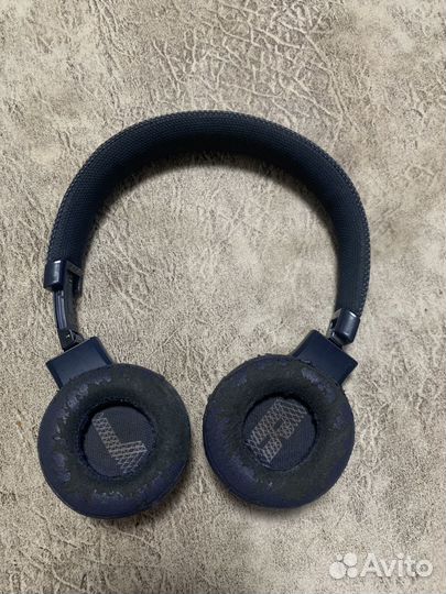 Беспроводные наушники jbl live 400 bt