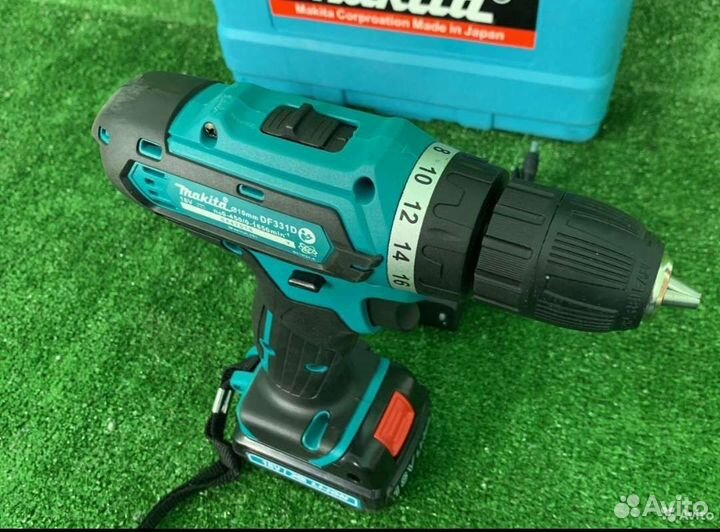 Шуруповерт makita 21v.Новый. С набором