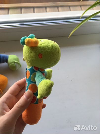 Развивающие игрушки для малышей