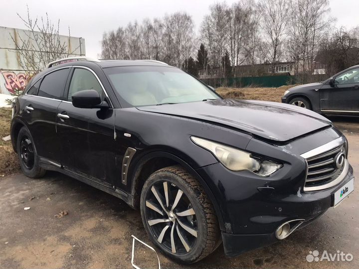 Infiniti FX37 3.7 AT, 2011, битый, 268 000 км