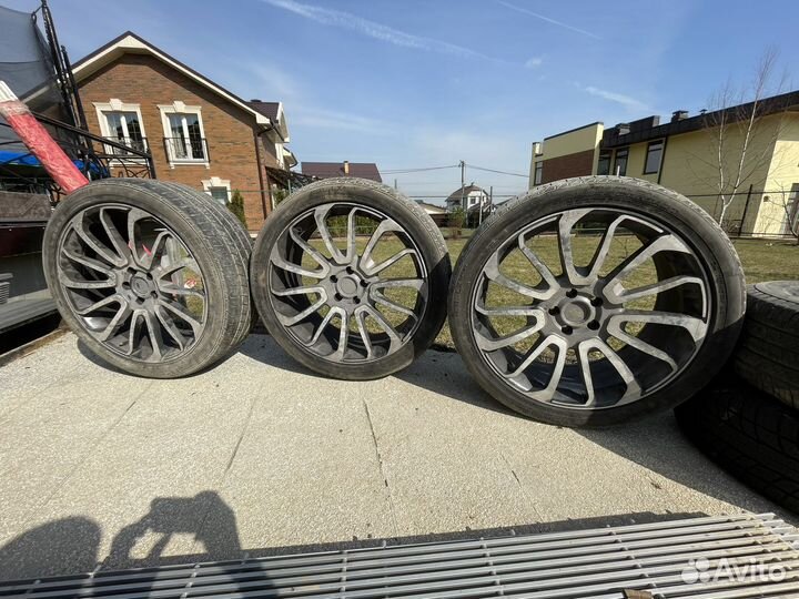 Continental ContiCrossContact LX Sport 22/9.5 R22