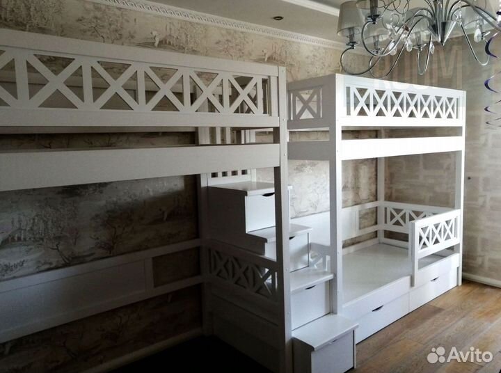 Новая детская кровать с ящиками