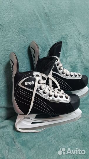Коньки хоккейные