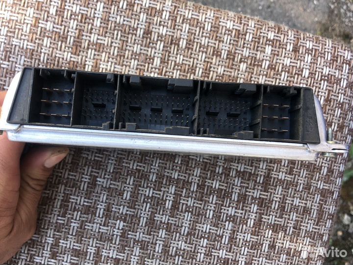 Блок управления двигателем двс бмв 5 е39 BMW 5 E39