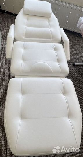 Косметологическая кушетка