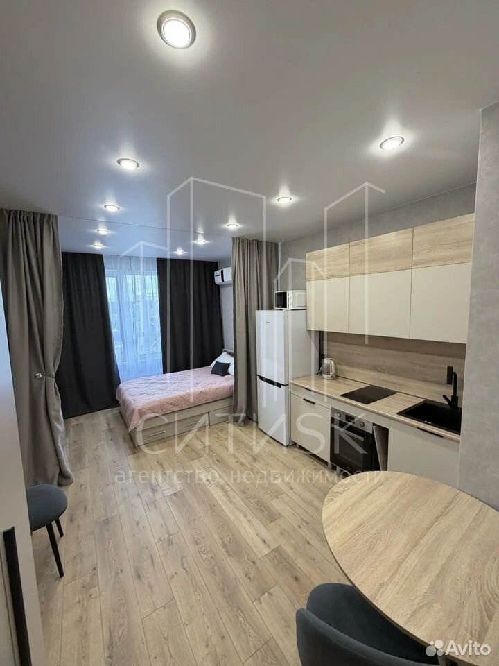Фото