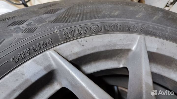 Yokohama BluEarth AE51 215/60 R16