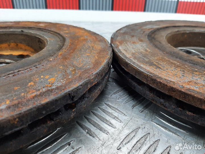 Диск тормозной передний для Audi A3 8L 8N0615301A