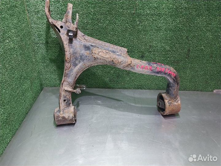 Рычаг подвески верхний задний правый Land Rover