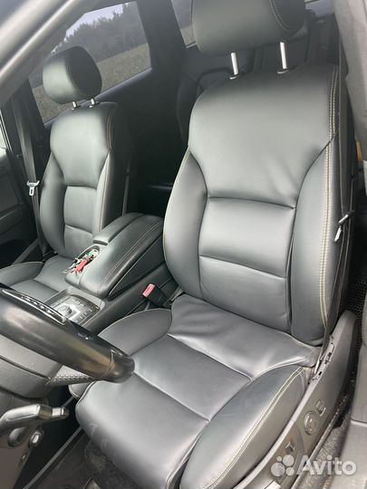 Передние сиденья Audi A8 d3