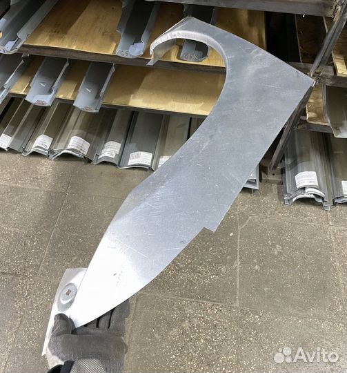 Арка левая Mazda 3 BK hatcback (Klokkerholm)