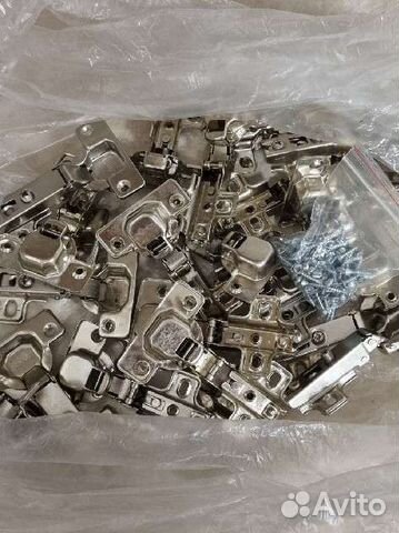 Петли мебельные 32 штуки