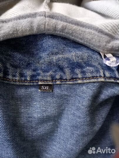 Джинсовая куртка