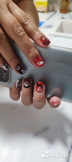 Маникюр, педикюр