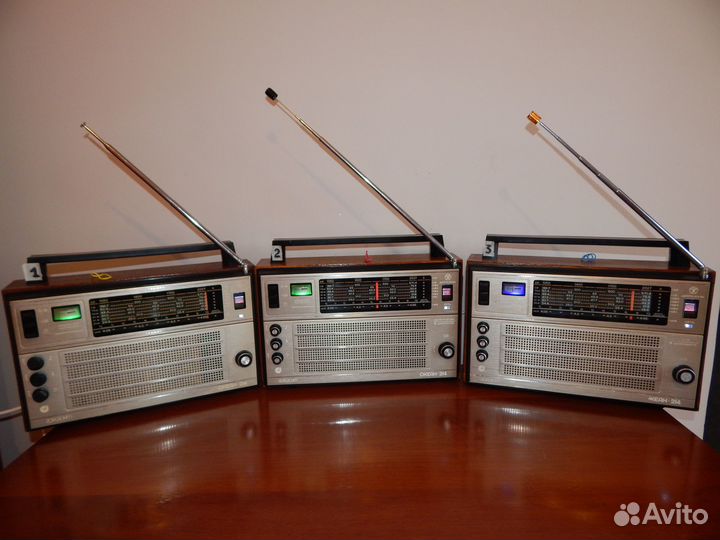 Советский радиоприемник Океан 214 с FM