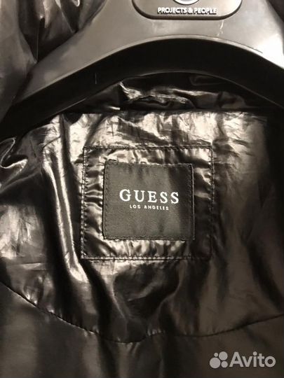 Пальто Guess