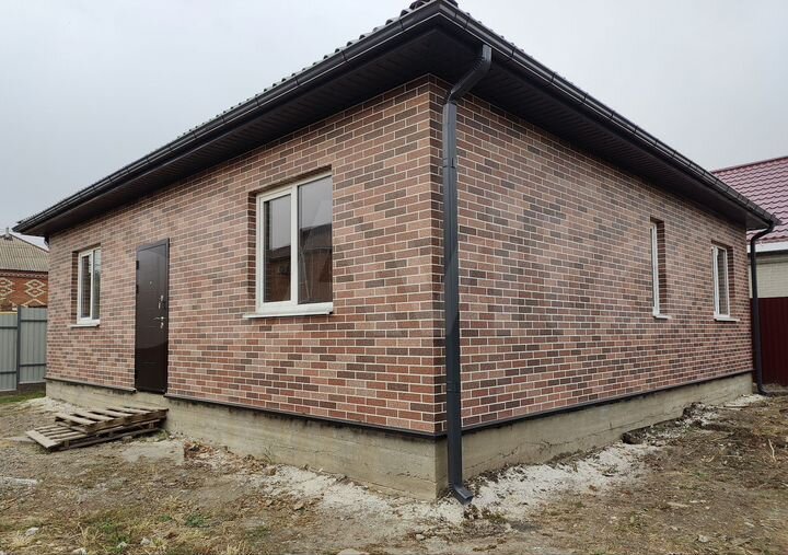 Дом 93 м² на участке 5 сот.