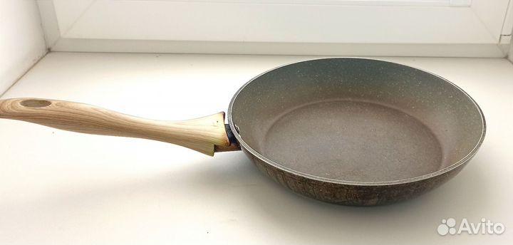 Сковорода, литой алюминий