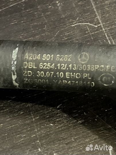 Патрубок системы охлаждения m271 мерседес w212