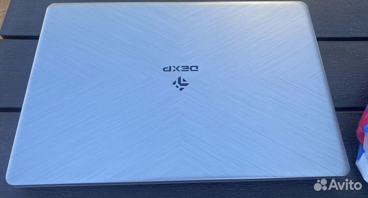 Ноутбук Dexp